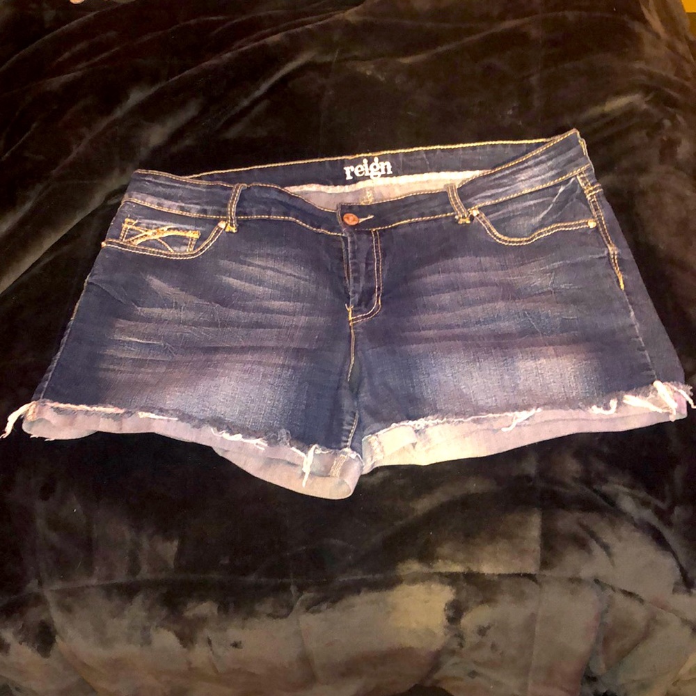 Reign Jean shorts
